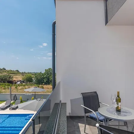 Mersi Villa Pula
