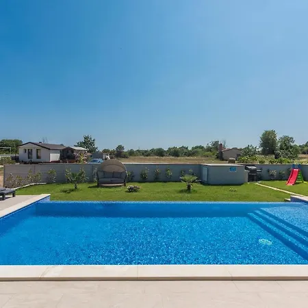 Mersi Villa