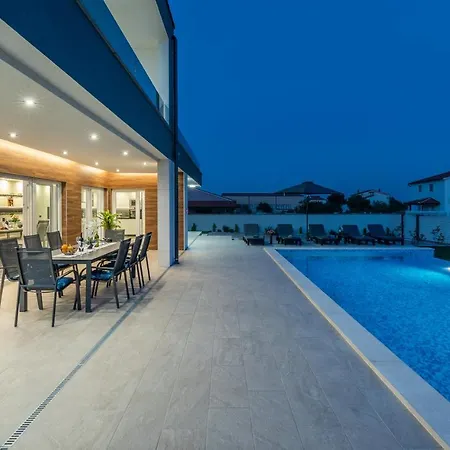 Mersi Villa Pula